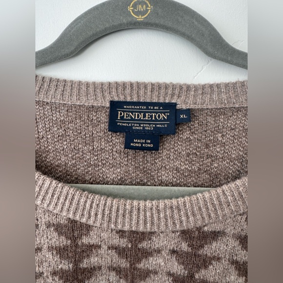 PENDLETON WM lambsWool sweater. Size XL - Picture 7 of 8